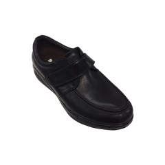 Decom卸力皮鞋 型號：M18559 黑色